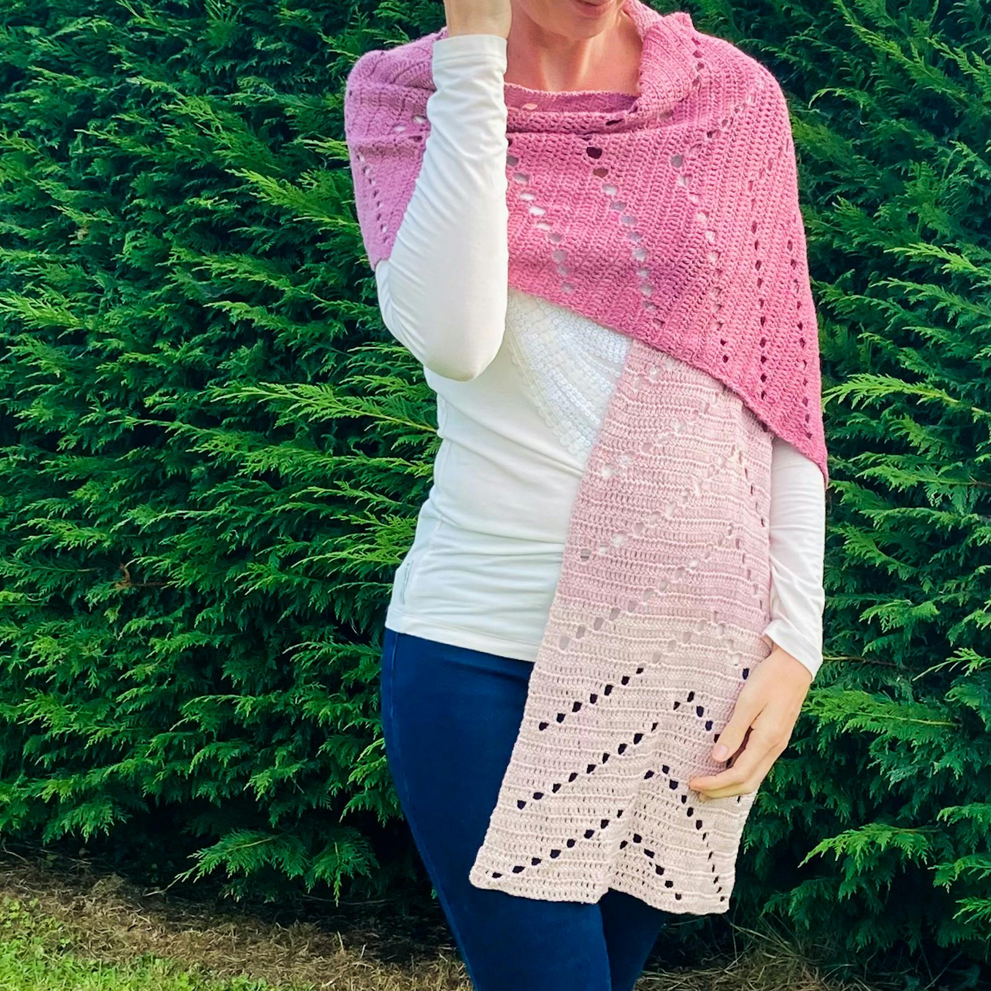 Starlit Sky Scarf | Patterns | - Hobbii.com